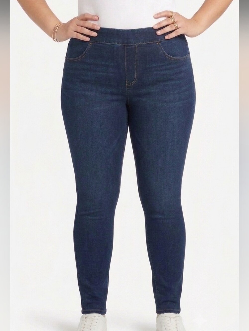 Signature by Levi Strauss Dark Indigo Shaping Pull-On Skinny Jeans